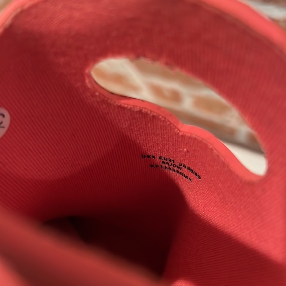 Toddler Hunter boots US sz 5/UK 4 Coral colour, worn once - Picture 3 of 5